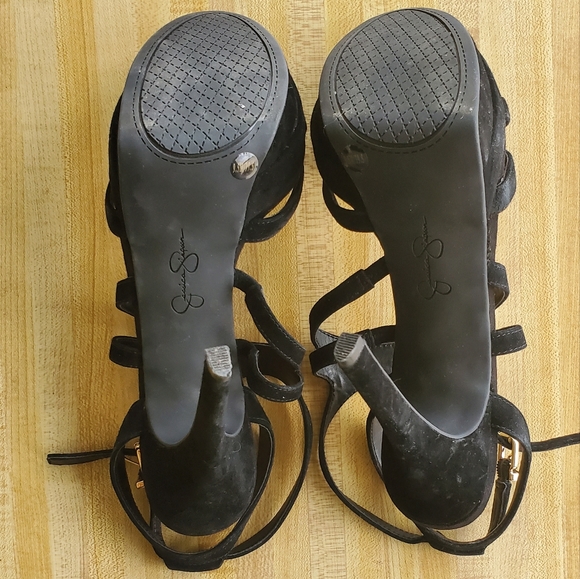 Jessica Simpson Presslie Stiletto Heels - Picture 6 of 9